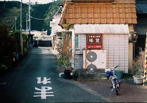 朋友圈个性签名居中 朋友圈说说的好句子(精选18句)